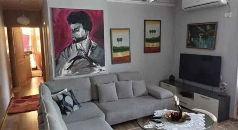 Tirane, jepet me qera apartament 2+1 Kati 7, 75 m² 600 € 