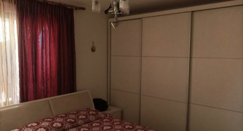 Tirane, jepet me qera apartament 2+1 Kati 7, 75 m² 600 € 