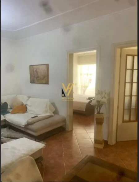 Tirane, shitet apartament 2+1+Ballkon Kati 6, 92 m² 206.000 € (KOMUNA E PARISIT)