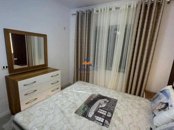 Tirane, shitet apartament 1+1+Ballkon Kati 2, 55 m² 95.000 € 