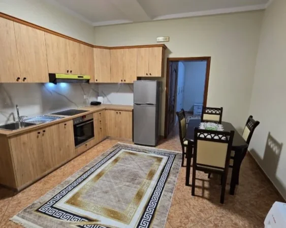 Tirane, jepet me qera apartament 1+1+Aneks Kati 0, 60 m² 450 € (Rruga Jordan Misja)