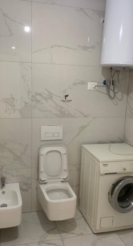 Tirane, jepet me qera apartament 1+1 Kati 8, 70 m² 450 € (ASTIR)