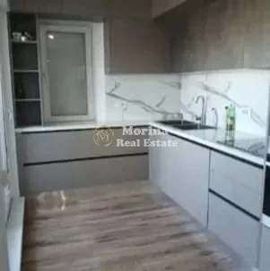 Tirane, jepet me qera apartament 1+1 Kati 9, 60 m² 700 € (21 Dhjetori)