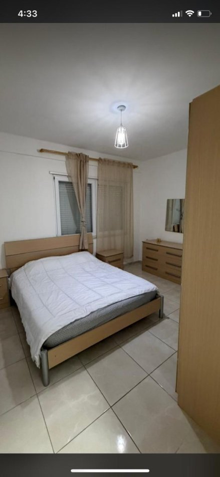 Tirane, jepet me qera apartament 1+1 Kati 3, 600 € 