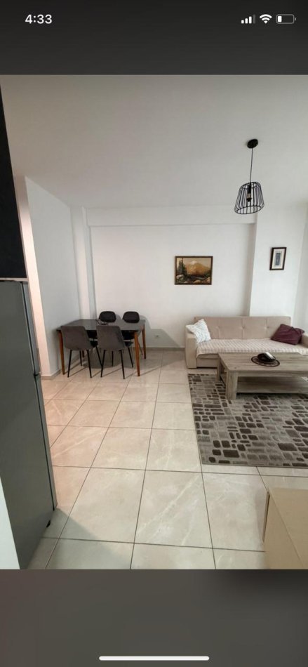 Tirane, jepet me qera apartament 1+1 Kati 3, 600 € 