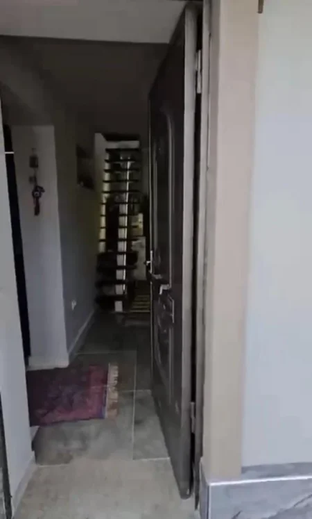 Tirane, jepet me qera apartament 1+1 Kati 1, 68 m² 550 € 