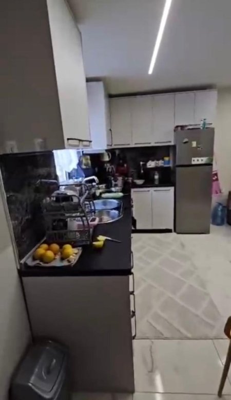 Tirane, jepet me qera apartament 1+1 Kati 1, 68 m² 550 € 