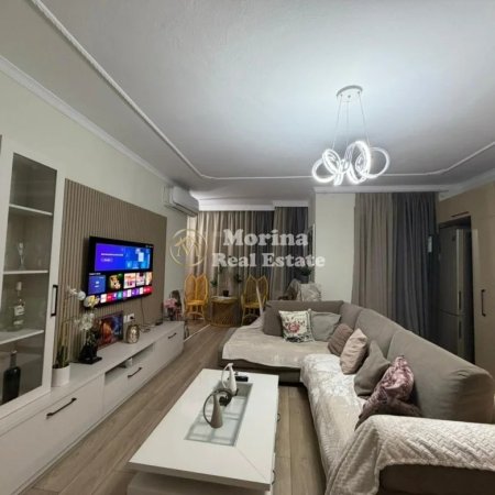 Tirane, jepet me qera apartament 3+1 Kati 3, 100 m² 1.200 € (Stadiumi Dinamo)