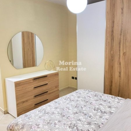 Tirane, jepet me qera apartament 2+1 Kati 10, 103 m² 900 € (9 Kateshet)