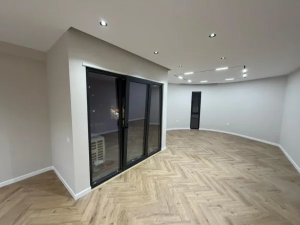 Tirane, jepet me qera apartament 2+1 Kati 6, 128 m² 1.000 € (Astir , Residenca Oasis)