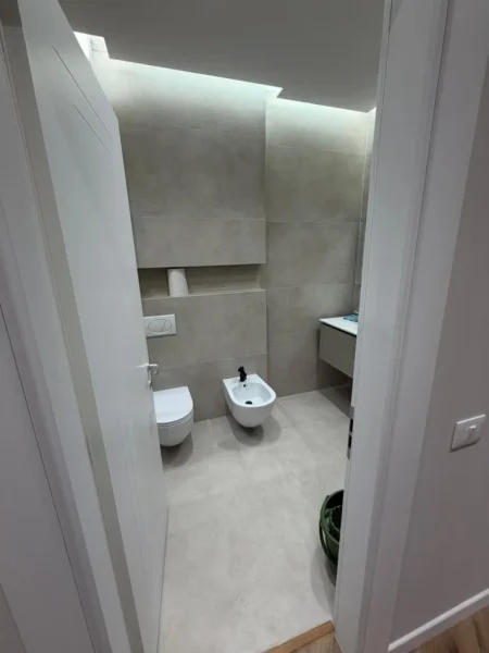 Tirane, jepet me qera apartament 2+1 Kati 6, 128 m² 1.000 € (Astir , Residenca Oasis)