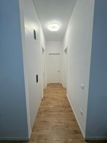 Tirane, jepet me qera apartament 2+1+Aneks+Ballkon Kati 5, 129 m² 1.200 € 