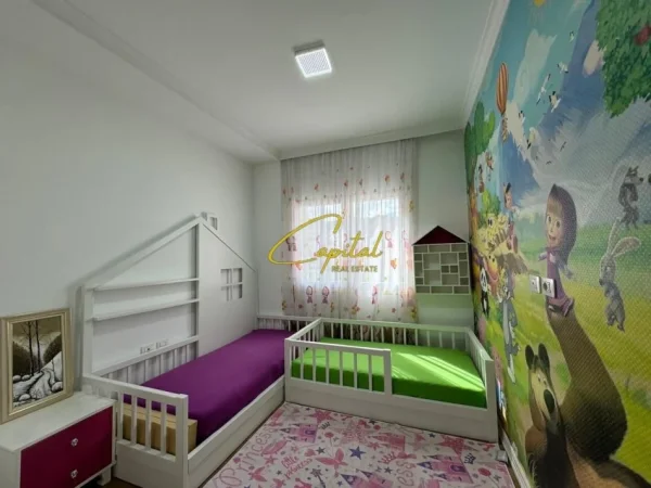 Tirane, jepet me qera apartament 2+1 Kati 3, 110 m² 900 € (LIQENI I THATE)