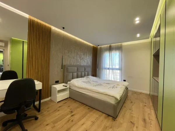 Tirane, jepet me qera apartament 2+1 Kati 9, 110 m² 1.300 € (Kompleksi Olimpik)