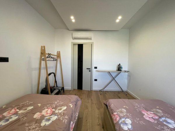 Tirane, jepet me qera apartament 2+1 Kati 9, 110 m² 1.500 € (Kompleksi Olimpik)