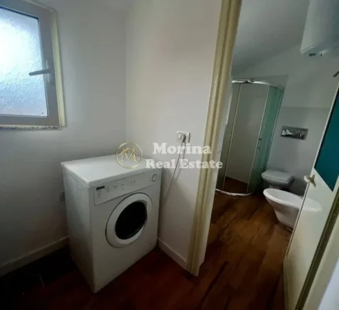 Tirane, jepet me qera Vile 2+1 Kati 3, 60 m² 500 € (Qytet Studenti)