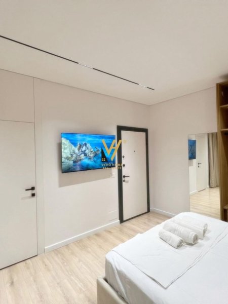 Tirane, jepet me qera 2 garsoniere Kati 2, 56 m² 1.500 € (QENDER)