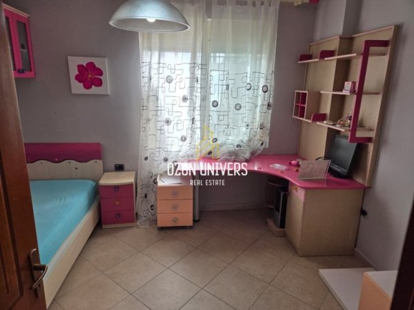 Tirane, jepet me qera apartament 2+1+Ballkon Kati 6, 100 m² 650 € (Selvia)