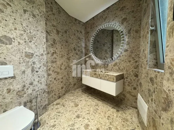 Tirane, jepet me qera apartament 2+1 Kati 0, 108 m² 2.100 € (“GREEN VALLEY” REZIDENCE, PËRBALLË LIQENIT ARTIFICIAL)