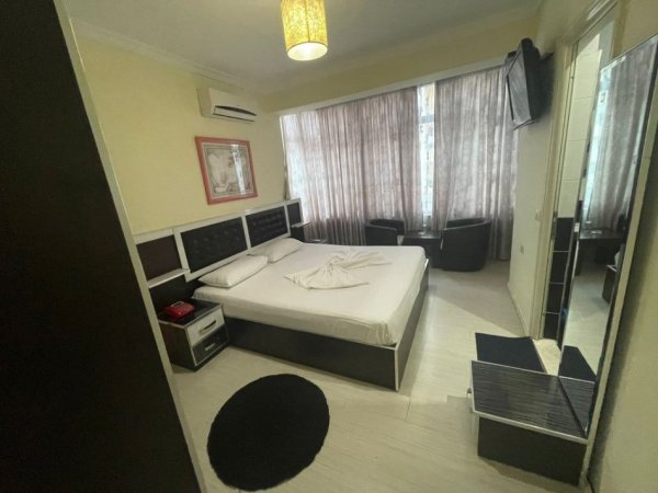 Tirane, shitet hotel , 239 m² 1.800.000 € 