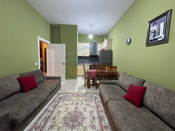 Tirane, shitet apartament 1+1+Aneks+Ballkon Kati 1, 72 m² 115.000 € (Unaza e Re)