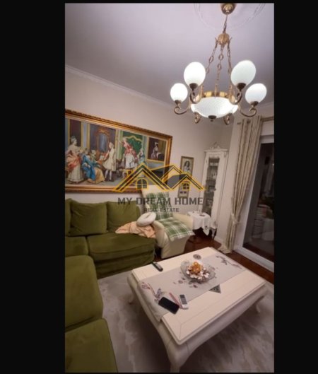 Durres, jepet me qera apartament 2+1 Kati 2, 100 m² 800 € 