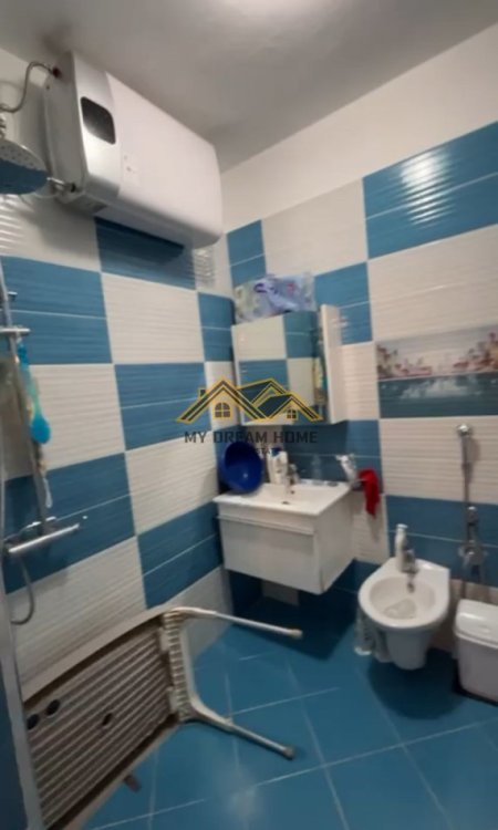 Durres, jepet me qera apartament 2+1 Kati 2, 100 m² 800 € 