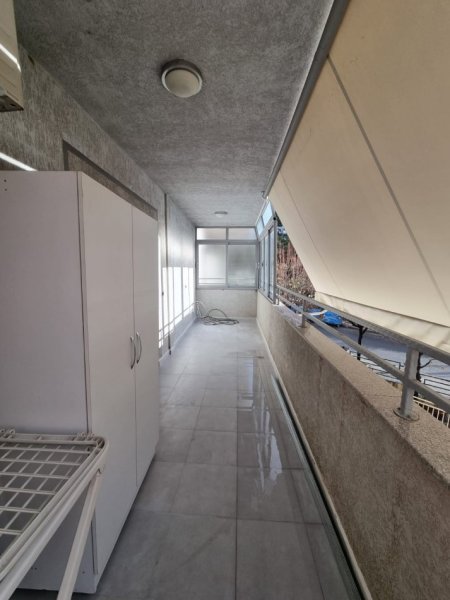 Tirane, jepet me qera apartament 1+1+Ballkon Kati 1, 63 m² 370 € (Rruga e Dajtit, Kompleksi Rafaelo)