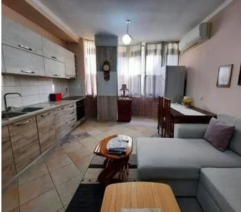 Tirane, shitet apartament 2+1 Kati 3, 76 m² 150.000 € (kodra e diellit)