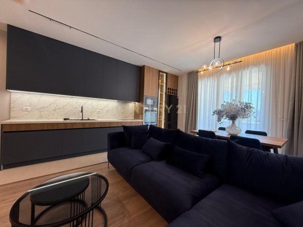 Tirane, jap me qera apartament Kati 4, 101 m² 1.500 € (Qender)