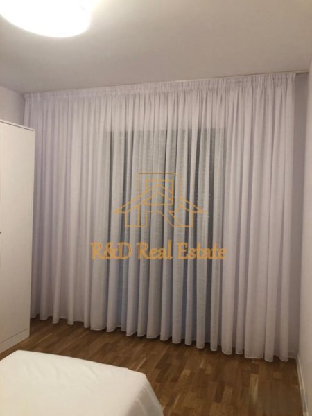 Tirane, jepet me qera apartament 3+1+Ballkon Kati 3, 170 m² 2.500 € (Rruga Ismail Qemali)