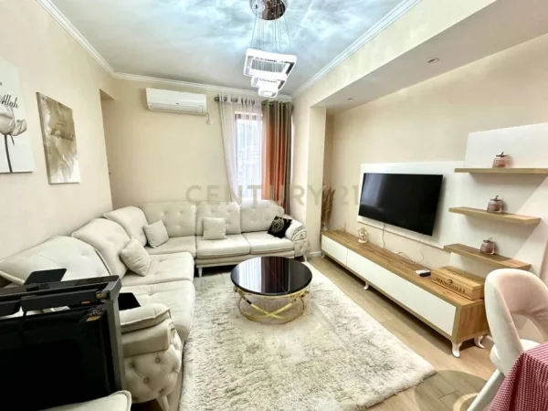 Tirane, shitet apartament 2+1 Kati 5, 89 m² 135.000 € (Neom130849)