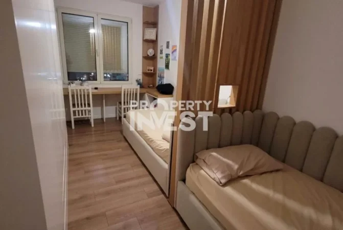 Tirane, jepet me qera apartament 2+1 Kati 5, 105 m² 620 € (Fusha e aviacionit)