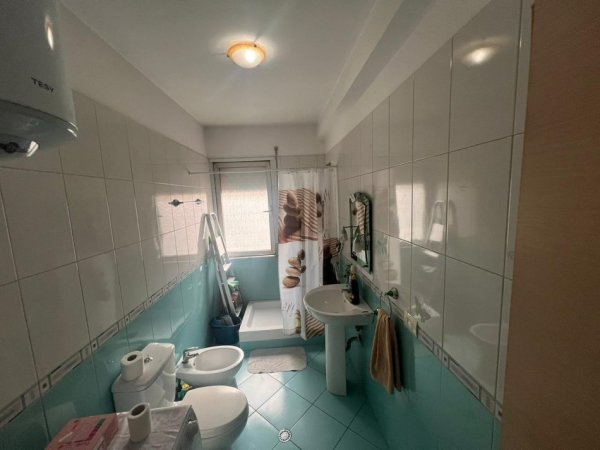 Tirane, jepet me qera apartament 2+1 Kati 5, 120 m² 600 € (don bosko)