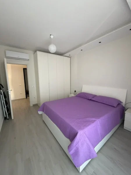 Qerret, shitet apartament 2+1 , 85 m² 150.000 € (qerret)