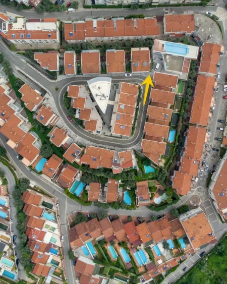 Tirane, shitet Vile 2 Katshe , 332 m² (Kodra e Diellit 1, Top Hill)