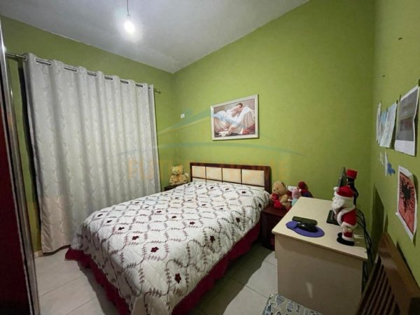 Tirane, shitet apartament 1+1 Kati 1, 72 m² 112.000 € (BAR SANTANA)   UNA62572
