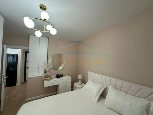 Tirane, shitet apartament 1+1+Ballkon Kati 1, 59 m² 110.000 € 