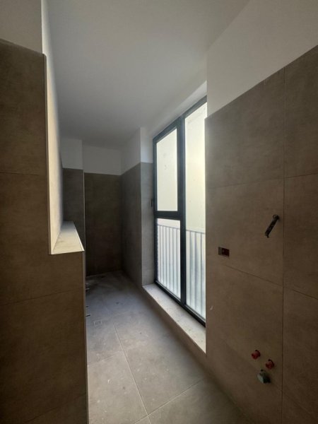 Tirane, shitet apartament 1+1+Ballkon Kati 8, 75 m² 121.500 €