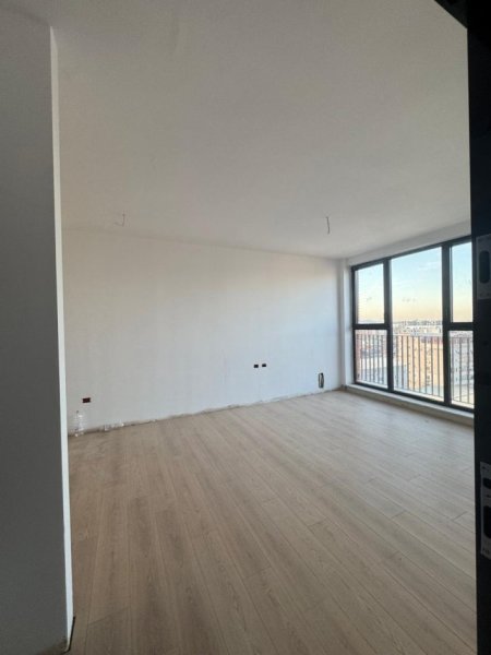 Tirane, shitet apartament 1+1+Ballkon Kati 8, 75 m² 121.500 €