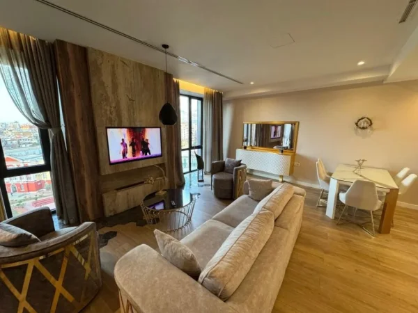 Tirane, jepet me qera apartament 1+1+Ballkon Kati 7, 90 m² 1300 € (PARK GATE)