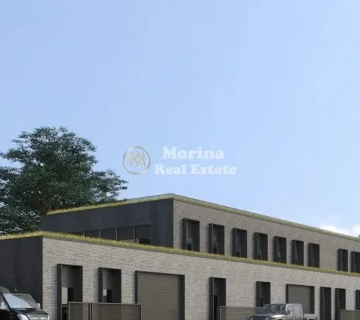 Tirane, jepet me qera magazine Kati 2, 2.500 m² 8.000 € (Kamez)