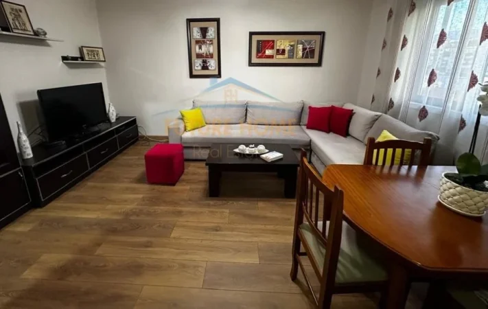 Tirane, shitet apartament 2+1 Kati 4, 106 m² 138.000 € (Xhamlliku)