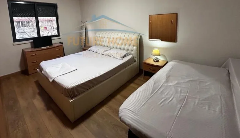 Tirane, shitet apartament 2+1 Kati 4, 106 m² 138.000 € (Xhamlliku)