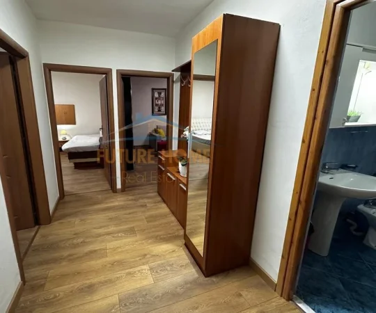 Tirane, shitet apartament 2+1 Kati 4, 106 m² 138.000 € (Xhamlliku)