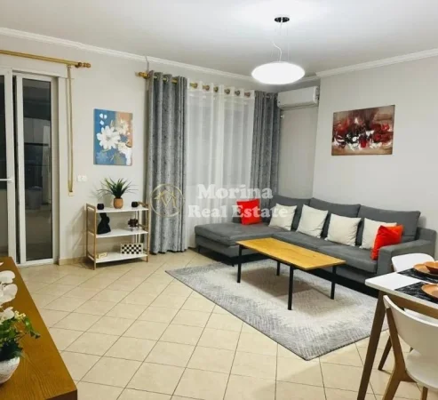 Tirane, jepet me qera apartament 1+1 Kati 1, 69 m² 750 € (Bulevardi Zogu I)