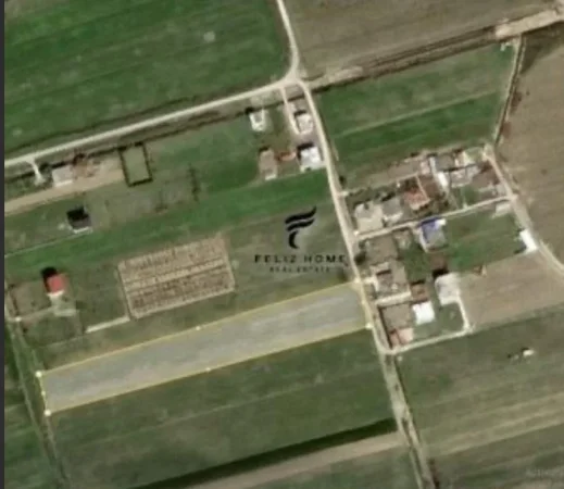 Durres, shitet truall , 8.200 m² 200.000 € (FLLAKE)