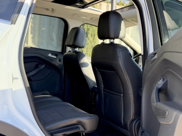 FORD KUGA 2.0 NAFTE 👉 2014 👈 kambio AUTOMATIKE - FULL PANORAM 9.800 €