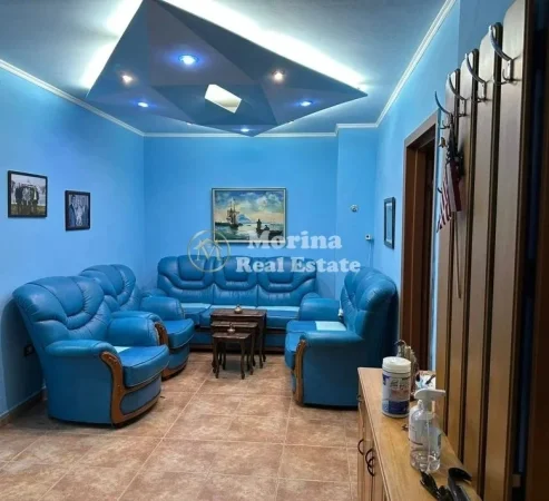 Tirane, shitet apartament 3+1 Kati 2, 96 m² 363.000 € (Blloku)