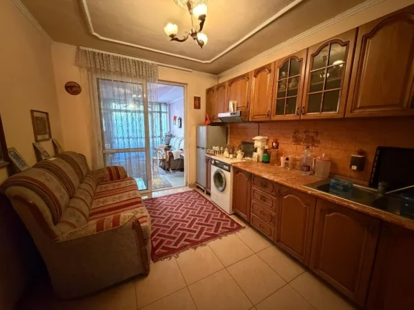 Tirane, shitet apartament 3+1+Ballkon Kati 3, 116 m² 325.000 € (Myslym Shyri)